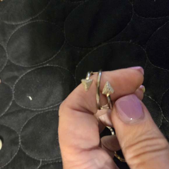 Rings - Picture 2 of 3